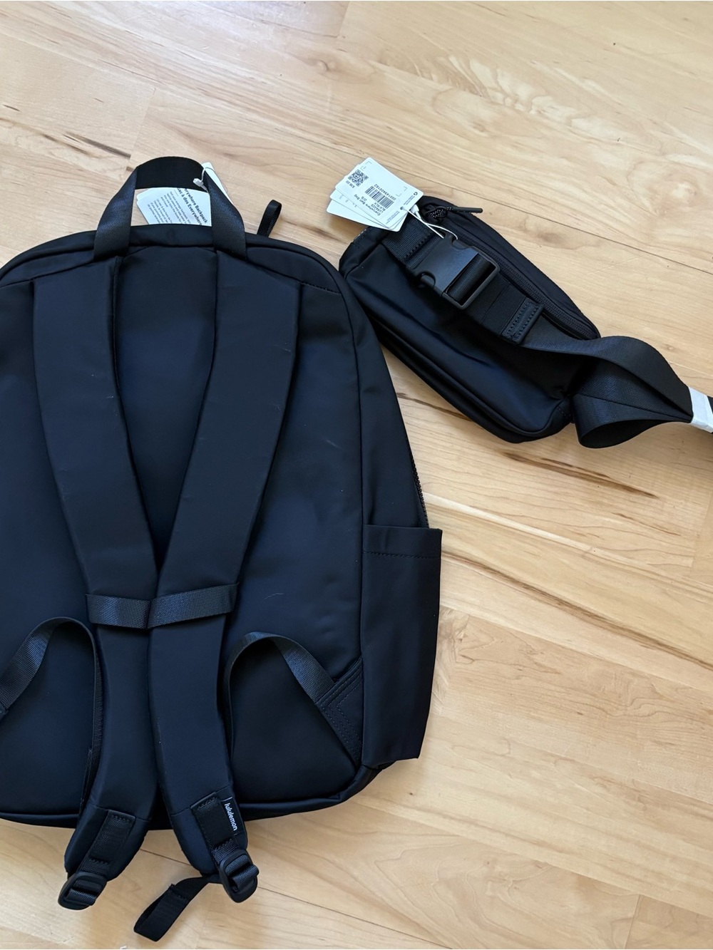 NWT Lulemon Everywhere backpack and belt bag black - Picture 2 of 15